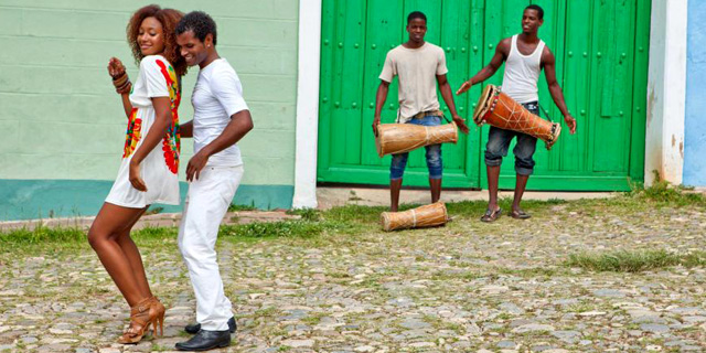 Фото. Социальный танец – кубинская сальса