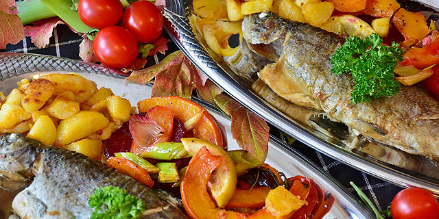Аппетитные блюда из рыбы с овощами
