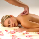 Как раздеваться на массаж спины женщине и если уснула во время массажа. Фото