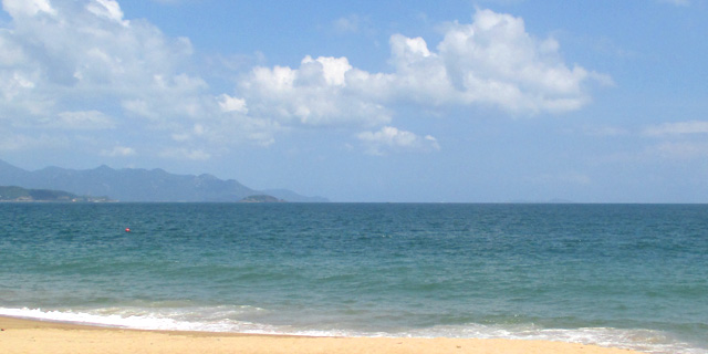 Фото: отель Golden Beach, Нячанг, hotel Golden Beach,  Nha Trang - море и пляж